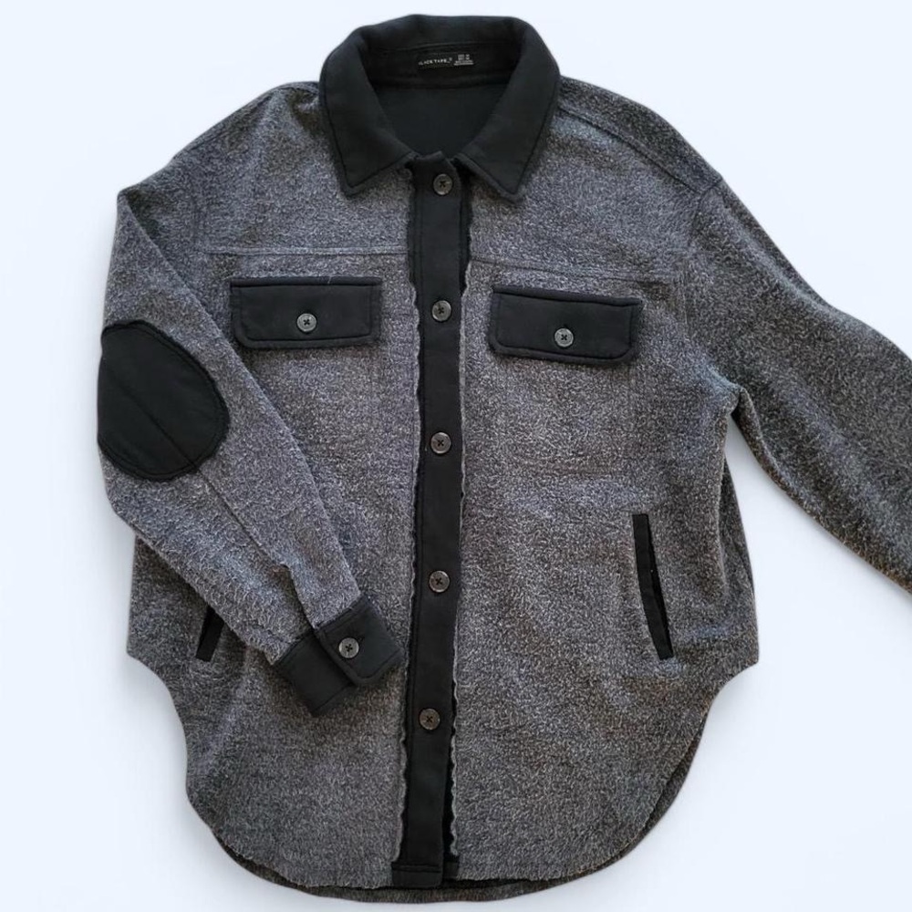 Black Tape navy blue tones thick button up shirt